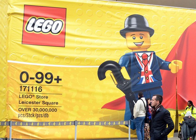 large.582f332a836c0_LeicesterSquare.jpg.