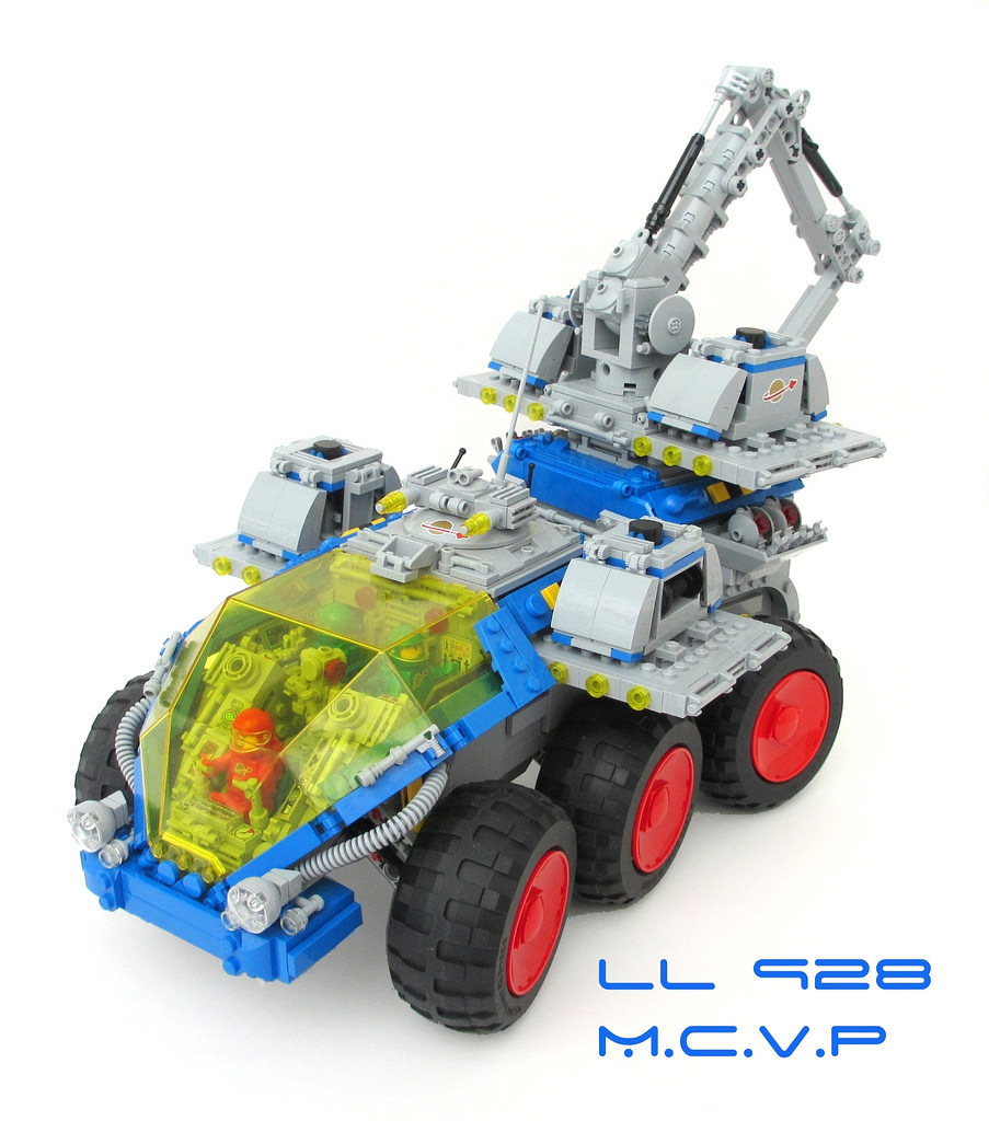 32266949840_3ca468dc89_b.jpg